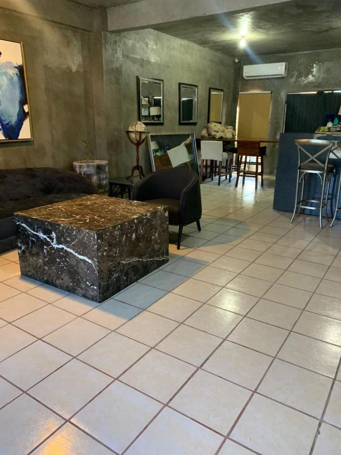 Hotelito Inn Aeropuerto Santa Anita  Экстерьер фото