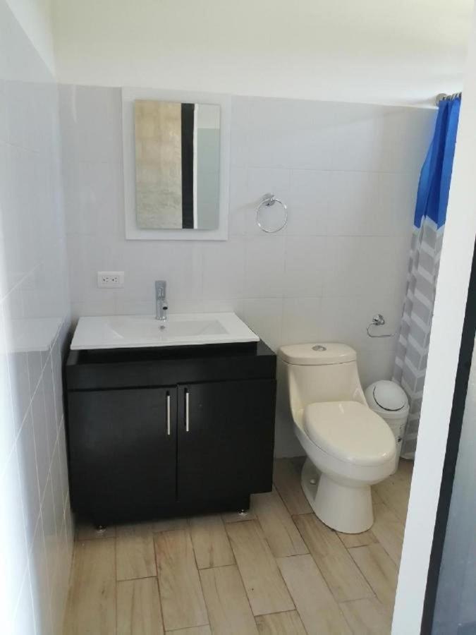 Hotelito Inn Aeropuerto Santa Anita  Экстерьер фото