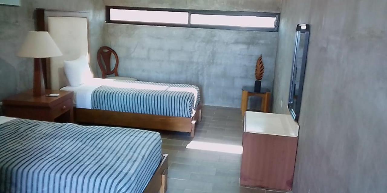 Hotelito Inn Aeropuerto Santa Anita  Экстерьер фото
